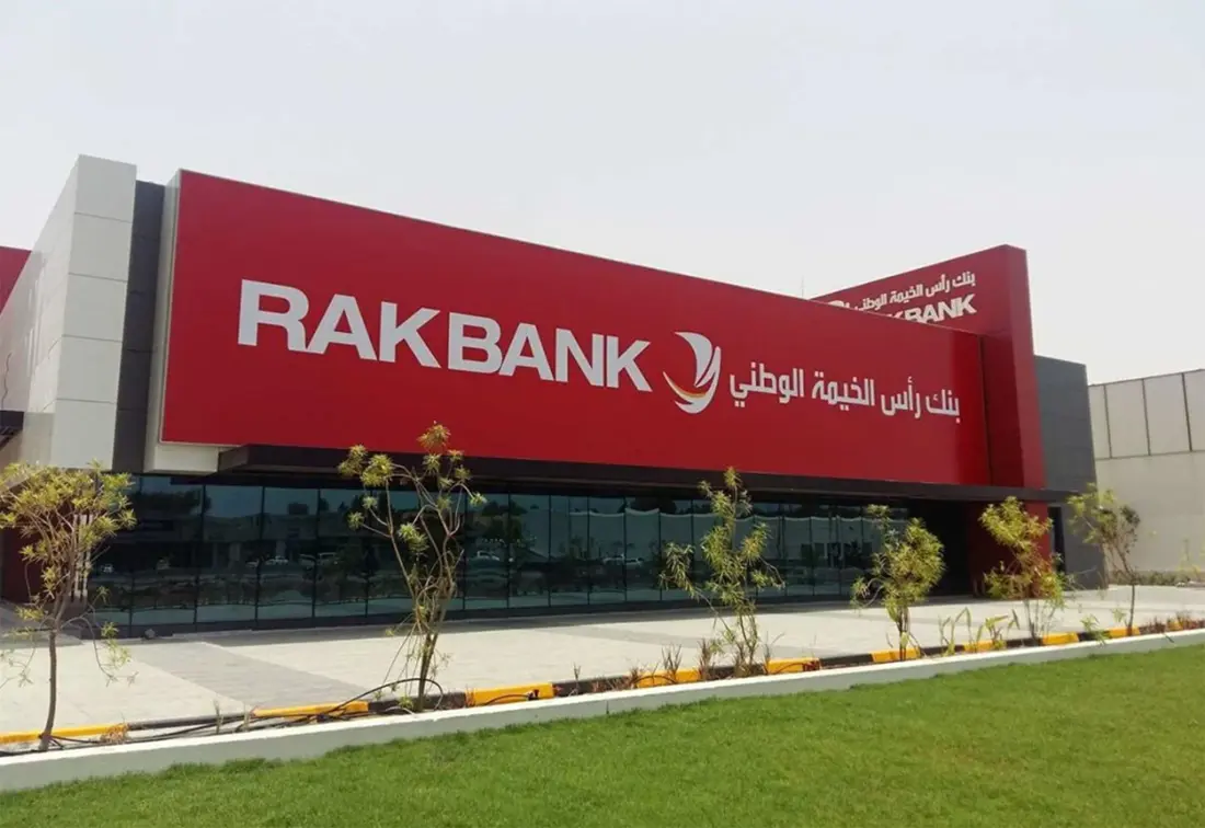 چگونه یک حساب شرکتی در بانک Rakbank در دبی افتتاح کنیم